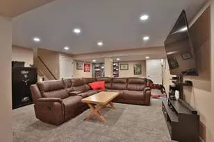 305 Lillian Dr, Pickerington, OH 43147 - Photo 41