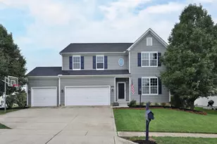 305 Lillian Dr, Pickerington, OH 43147 - Photo 1