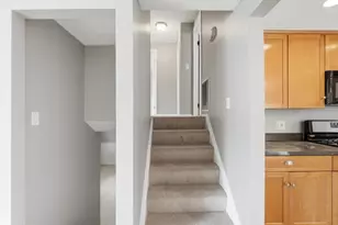 6567 Skywae Dr, Columbus, OH 43229 - Photo 15