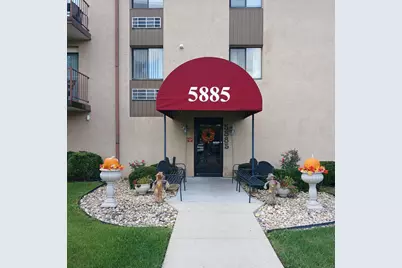 5885 Beechcroft Road #103, Columbus, OH 43229 - Photo 1