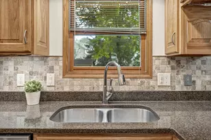 1108 Black Gold Pl, Columbus, OH 43230 - Photo 5