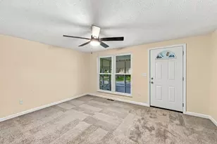 1736 Rebecca St, Columbus, OH 43219 - Photo 17