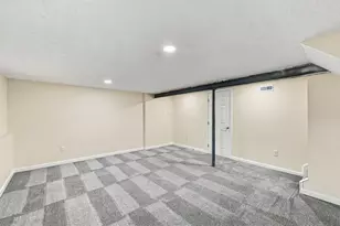 1736 Rebecca St, Columbus, OH 43219 - Photo 41