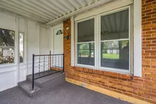 1736 Rebecca St, Columbus, OH 43219 - Photo 5