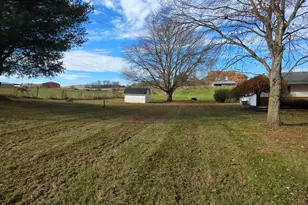 3187 Licking Valley Rd NE, Newark, OH 43055 - Photo 7