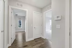 1020 Pennsylvania Ave, Columbus, OH 43201 - Photo 29