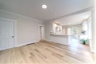 304 S Cypress Ave, Columbus, OH 43223 - Photo 13