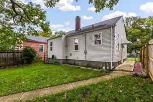 639 E Jeffrey Pl, Columbus, OH 43214 - Photo 27