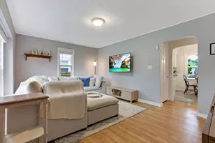 639 E Jeffrey Pl, Columbus, OH 43214 - Photo 7