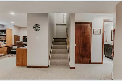 976 Karlslyle Drive, Columbus, OH 43228 - Photo 55