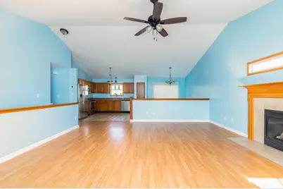 363 Belfair Drive, Galloway, OH 43119 - Photo 7