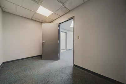 1392 S High Street, Columbus, OH 43207 - Photo 139