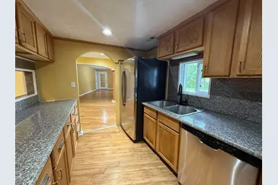 1404 S Waggoner Road, Reynoldsburg, OH 43068 - Photo 11