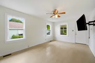 1017 Weng Ave, Dayton, OH 45420 - Photo 11