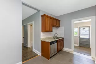 1615 E Weber Rd, Columbus, OH 43211 - Photo 15