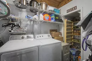 190 N 10th St, Newark, OH 43055 - Photo 9