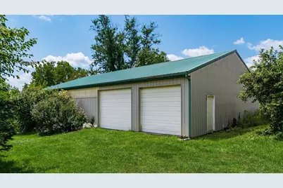 3976 Millersburg Road, Gambier, OH 43022 - Photo 17