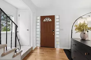 836 Grandon Ave, Columbus, OH 43209 - Photo 3