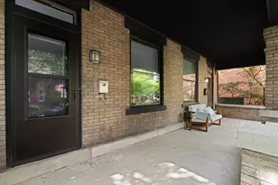 339 E Sycamore St, Columbus, OH 43206 - Photo 3