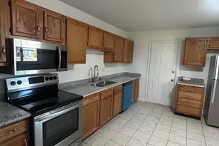 1817 Alcoy Dr, Columbus, OH 43227 - Photo 9