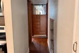 1276 Minnesota Ave, Columbus, OH 43211 - Photo 9
