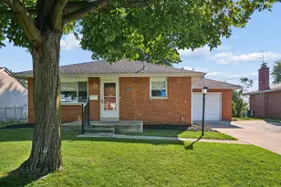 1076 Chestershire Rd, Columbus, OH 43204 - Photo 3