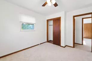1076 Chestershire Rd, Columbus, OH 43204 - Photo 15