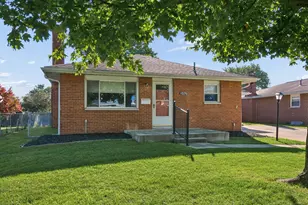 1076 Chestershire Rd, Columbus, OH 43204 - Photo 5