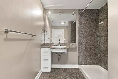 196 S Grant Avenue #507, Columbus, OH 43215 - Photo 31