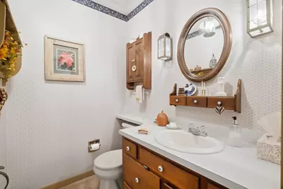 2448 Clarendon Avenue, Zanesville, OH 43701 - Photo 55