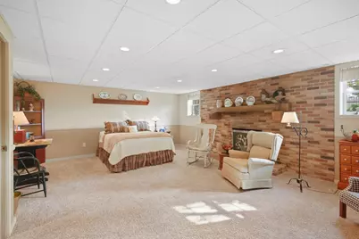 2448 Clarendon Avenue, Zanesville, OH 43701 - Photo 61