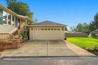 2448 Clarendon Avenue, Zanesville, OH 43701 - Photo 11