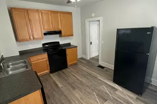 377 E Hinman Ave, Columbus, OH 43207 - Photo 5