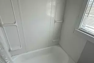 377 E Hinman Ave, Columbus, OH 43207 - Photo 13