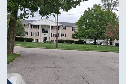 402 Mount Vernon Avenue #8, Marion, OH 43302 - Photo 1