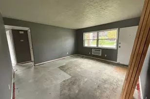 690 Kingsford Rd, Columbus, OH 43204 - Photo 75