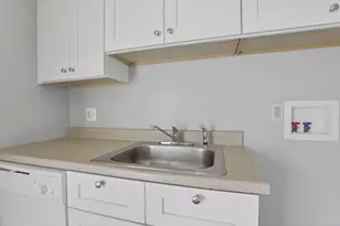 690 Kingsford Rd, Columbus, OH 43204 - Photo 27