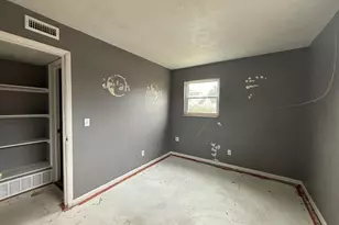 690 Kingsford Rd, Columbus, OH 43204 - Photo 77