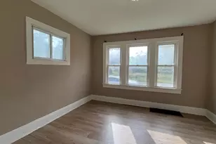 1529 Arlington Ave, Columbus, OH 43211 - Photo 3