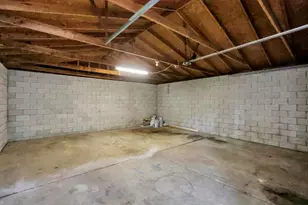 1617 S 4th St, Columbus, OH 43207 - Photo 49