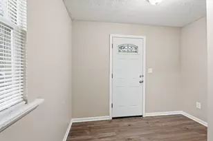 2405 S 7th St, Columbus, OH 43207 - Photo 13