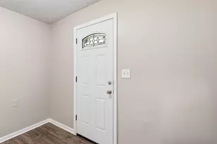 2405 S 7th St, Columbus, OH 43207 - Photo 11