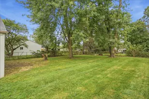 3921 Harwood Rd, Columbus, OH 43228 - Photo 47