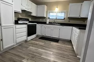 2047 Ward Rd, Columbus, OH 43224 - Photo 3