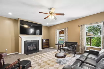 373 Puleo Drive, London, OH 43140 - Photo 5