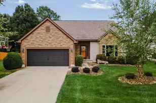7045 Sherbrook Dr, Westerville, OH 43082 - Photo 61