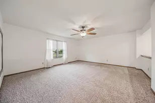 7045 Sherbrook Dr, Westerville, OH 43082 - Photo 37