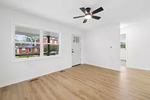 237 N 17th St, Columbus, OH 43203 - Photo 3