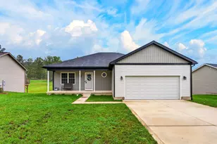 13922 Hemlock Pkwy, Logan, OH 43138 - Photo 1