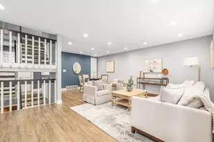 122 W North Broadway St, Columbus, OH 43214 - Photo 3